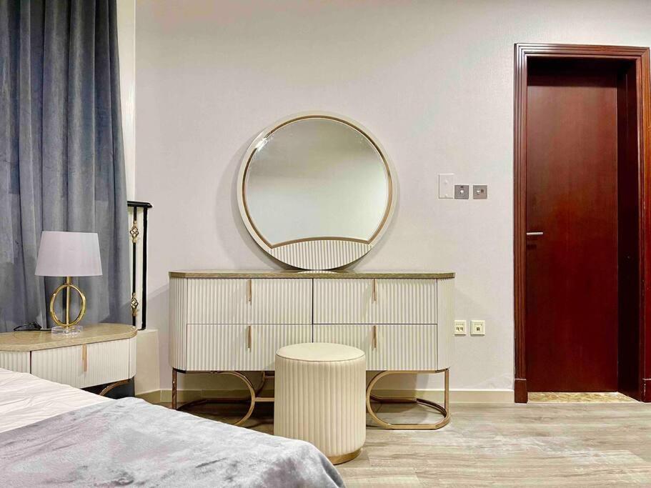 Cozy Upgraded Residential Flat With Sea, Mangrove, Pool View - 1203 Not Hotel Abu Zabi Zewnętrze zdjęcie