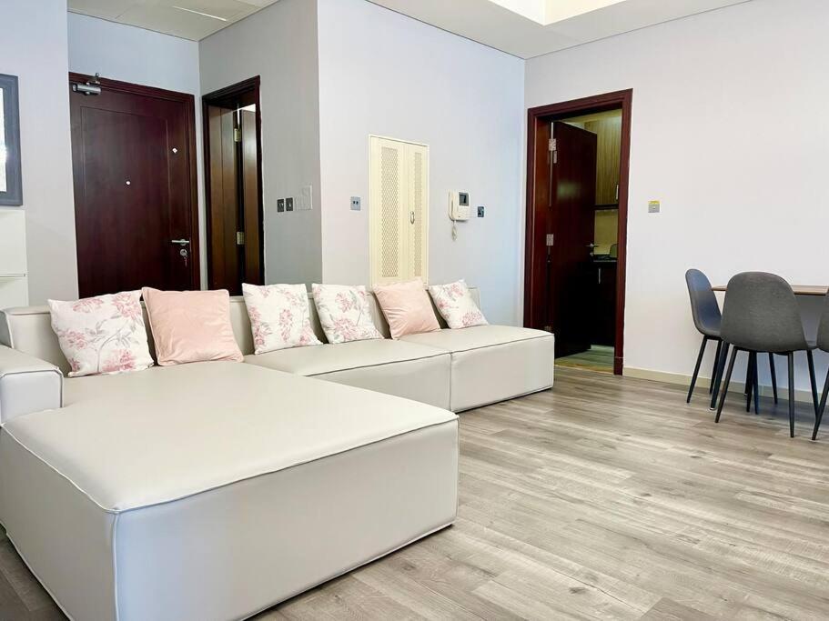 Cozy Upgraded Residential Flat With Sea, Mangrove, Pool View - 1203 Not Hotel Abu Zabi Zewnętrze zdjęcie