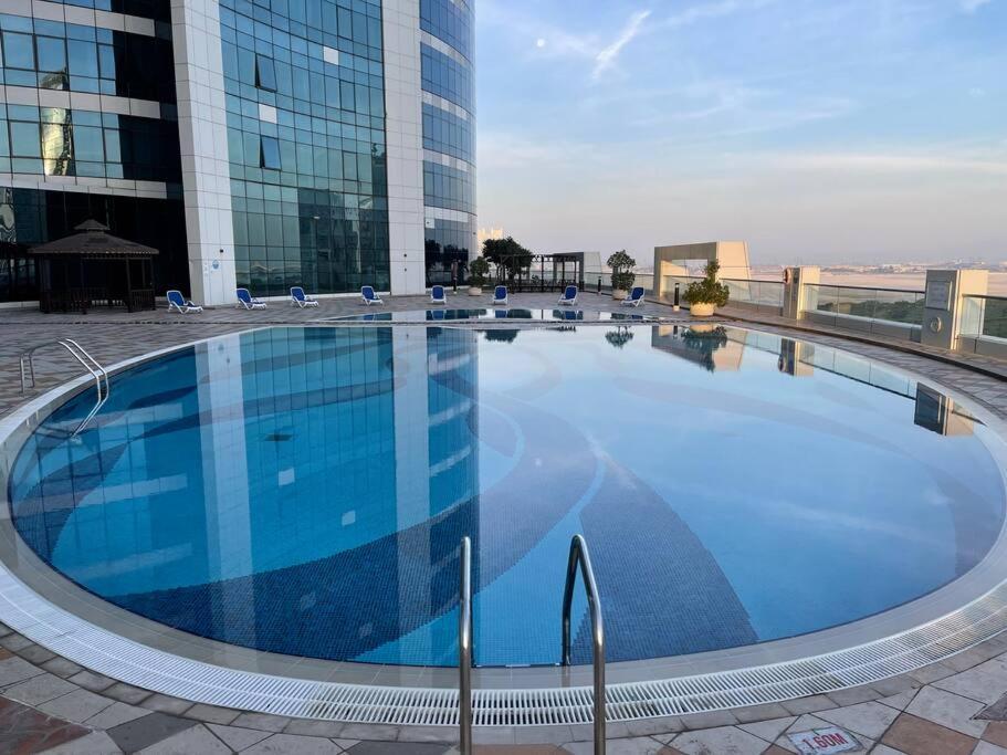 Cozy Upgraded Residential Flat With Sea, Mangrove, Pool View - 1203 Not Hotel Abu Zabi Zewnętrze zdjęcie